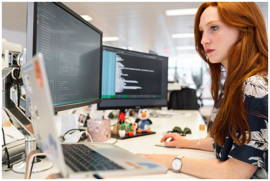 Why is Software as a Service (SAAS) Popular