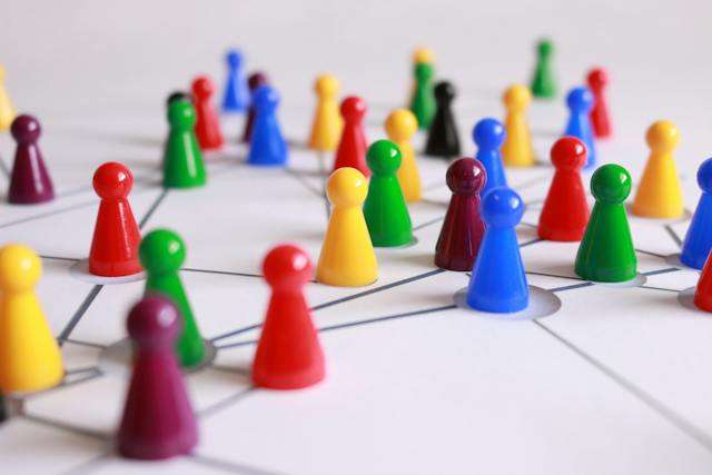 Networking Line Game Elevate Your Networking Game with Digital Business Cards - SaaS Metrics