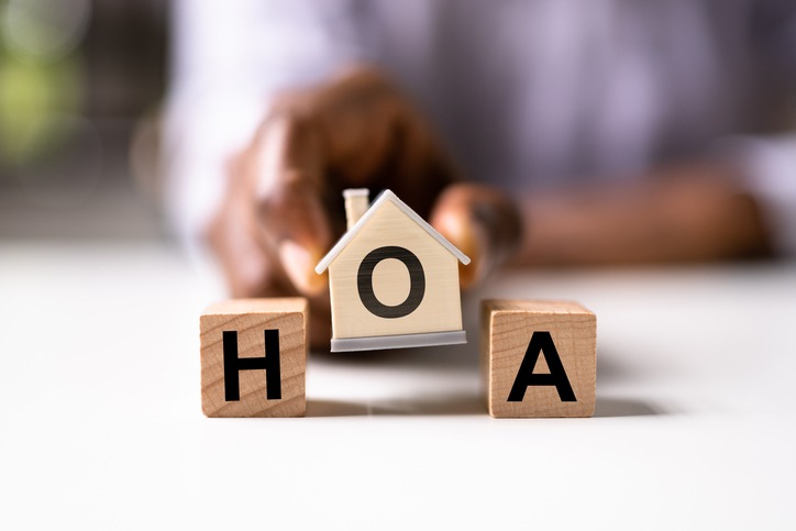 5 HOA Software Features You Absolutely Must Have