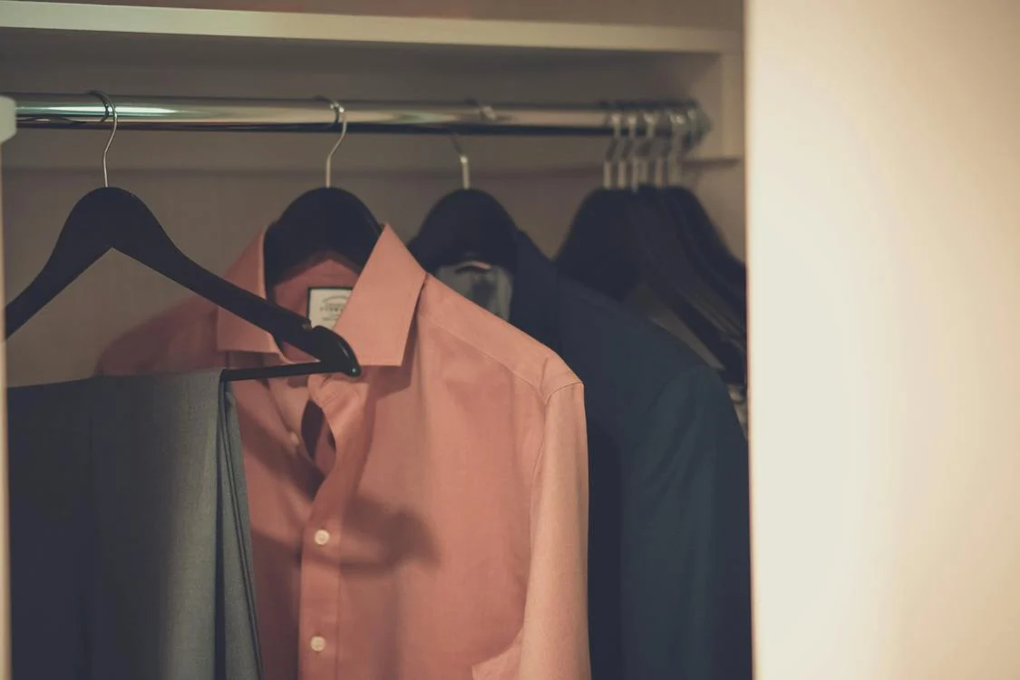 5 Essential Items for a Classy and Timeless Wardrobe