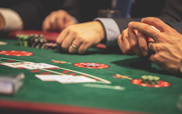 What Makes The Online Casino Singapore More Popular?